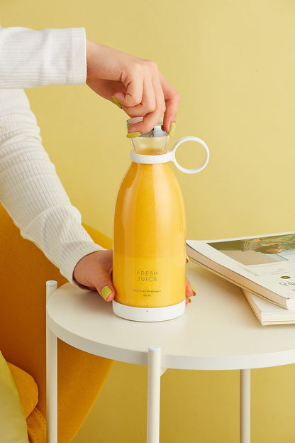 Blender Bottle Portátil 🍓🥤
